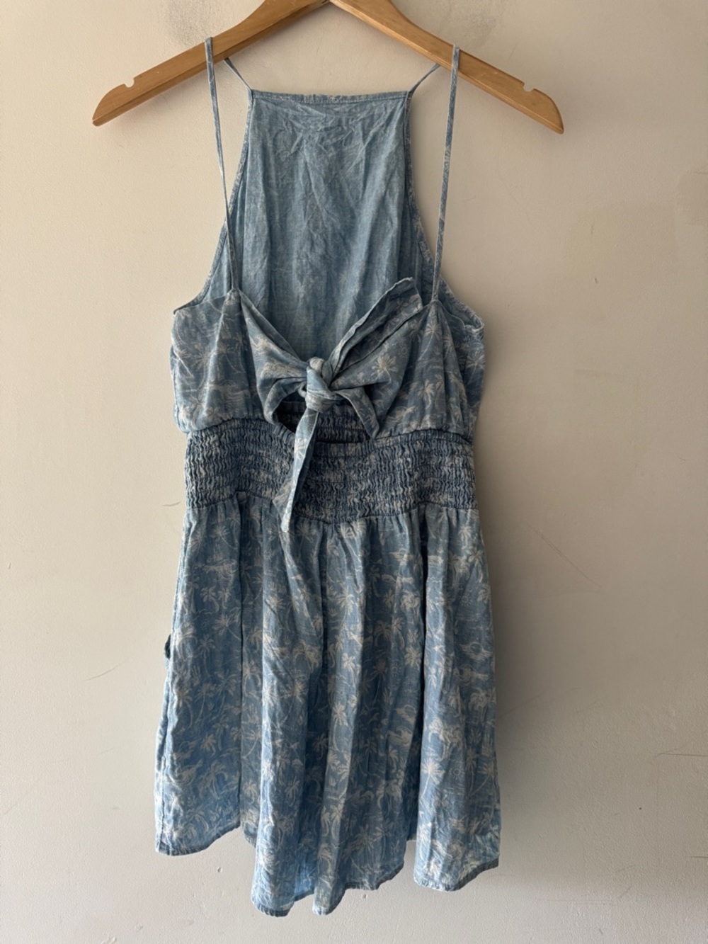 American Eagle Blue Palm Tree Print Romper Back Bow Tie Detail Smocked - Picture 5 of 8